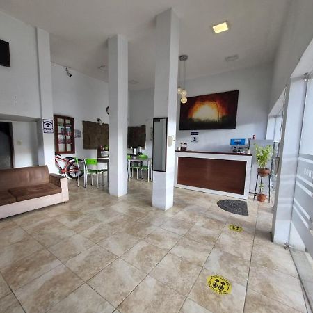 Hostal Alborada Куенка Екстериор снимка