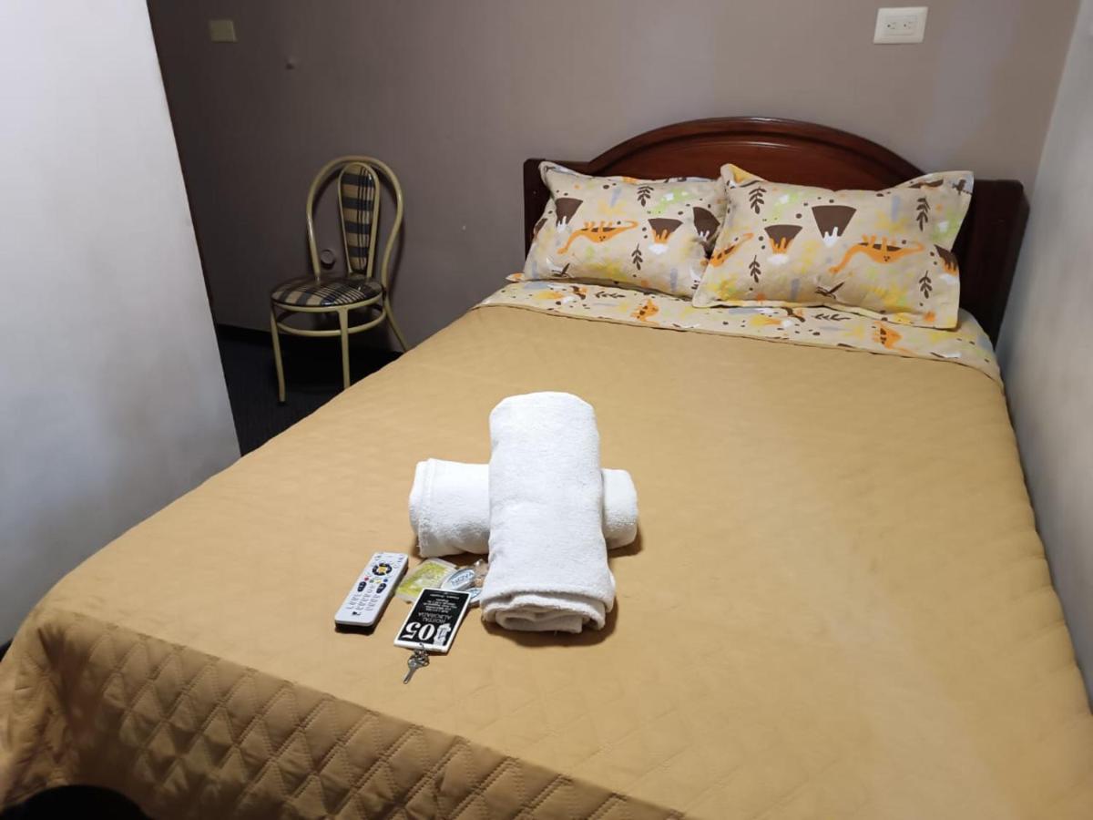 Hostal Alborada Куенка Екстериор снимка