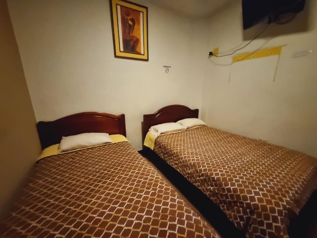 Hostal Alborada Куенка Екстериор снимка
