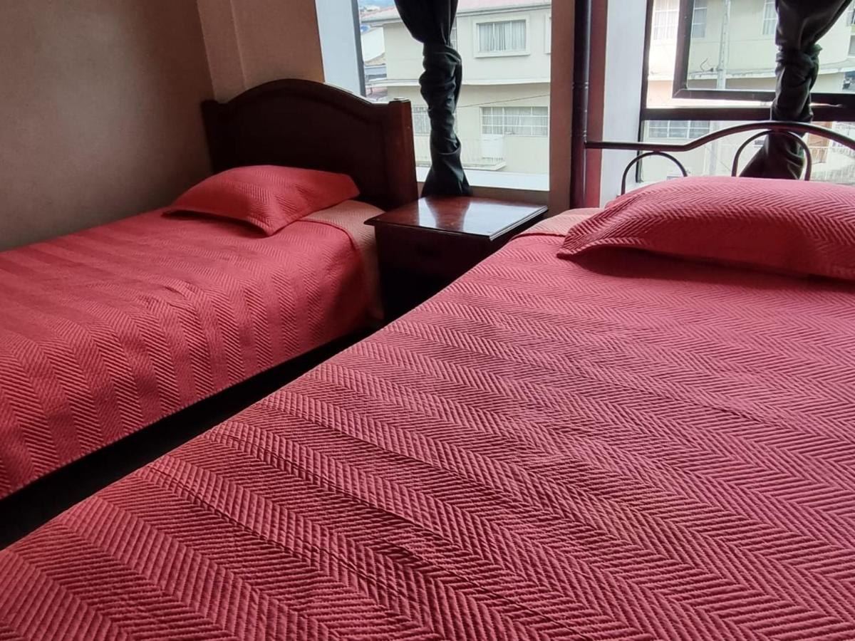 Hostal Alborada Куенка Екстериор снимка