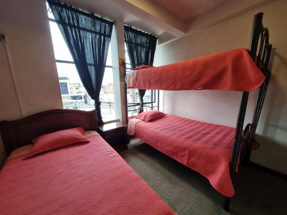 Hostal Alborada Куенка Екстериор снимка